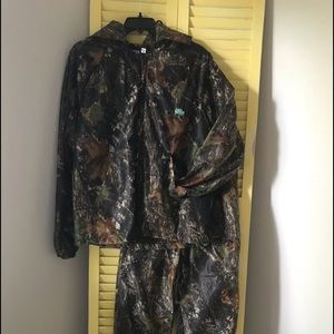 Camo Bug Tamer suit